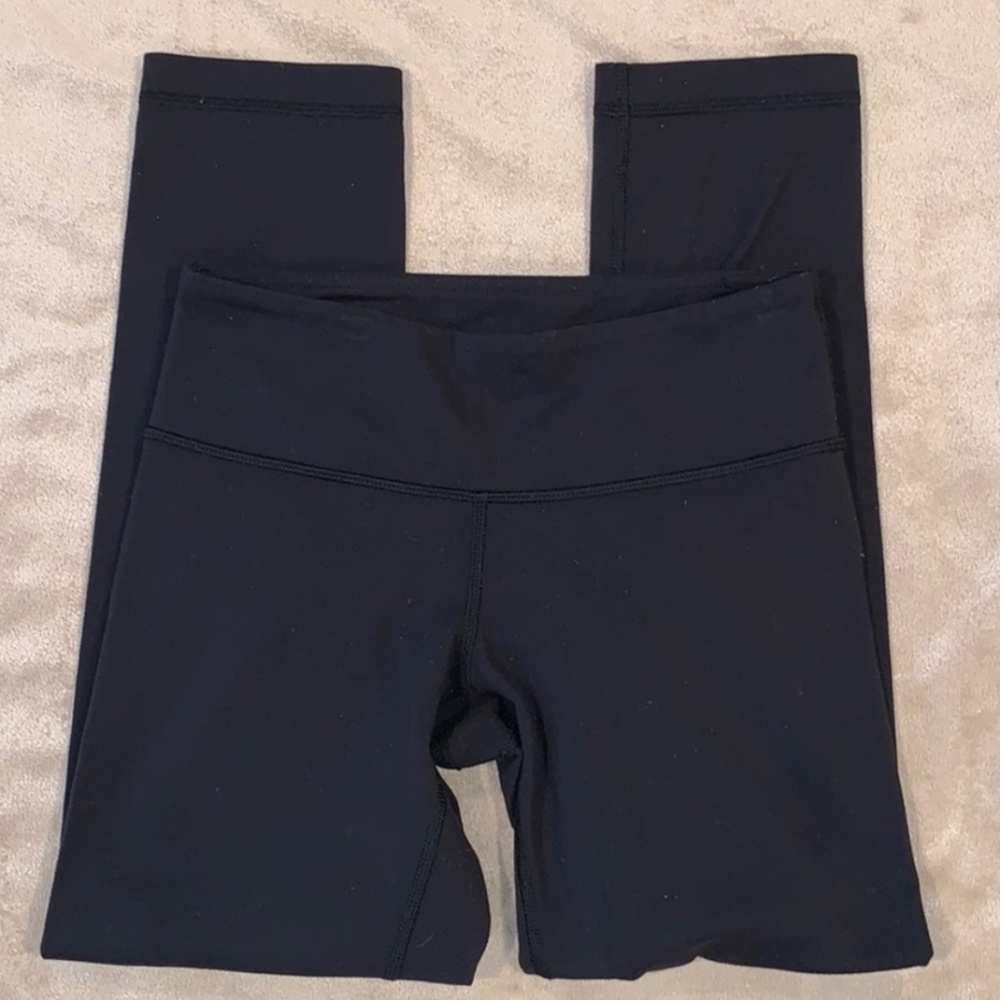 Lululemon Crops - Picture 2 of 5